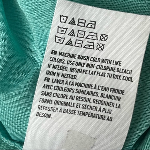 American Eagle Aqua Blue Eyelet Scallop Hem Shorts S - Picture 6 of 11